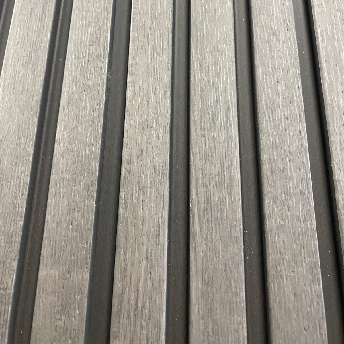 WoodSlats Charcoal e1722716722437